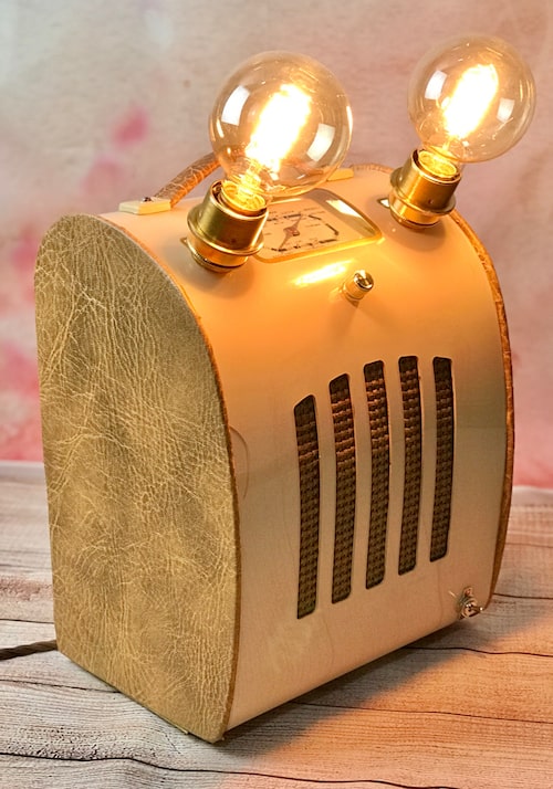 Ever Ready Vintage Radio Lamp